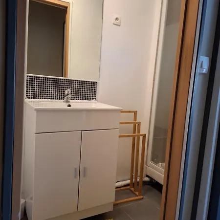 Duplex En Centre-ville フォンテーヌブロー