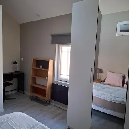 Duplex En Centre-ville アパート *