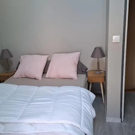 Duplex En Centre-ville フォンテーヌブロー